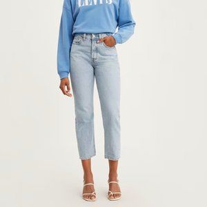 Aritzia - Wedgie Straight - Levis - Size 26